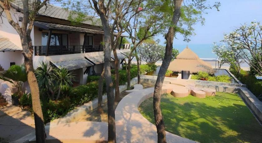 Purimuntra Resort And Spa Pran Buri Exterior photo